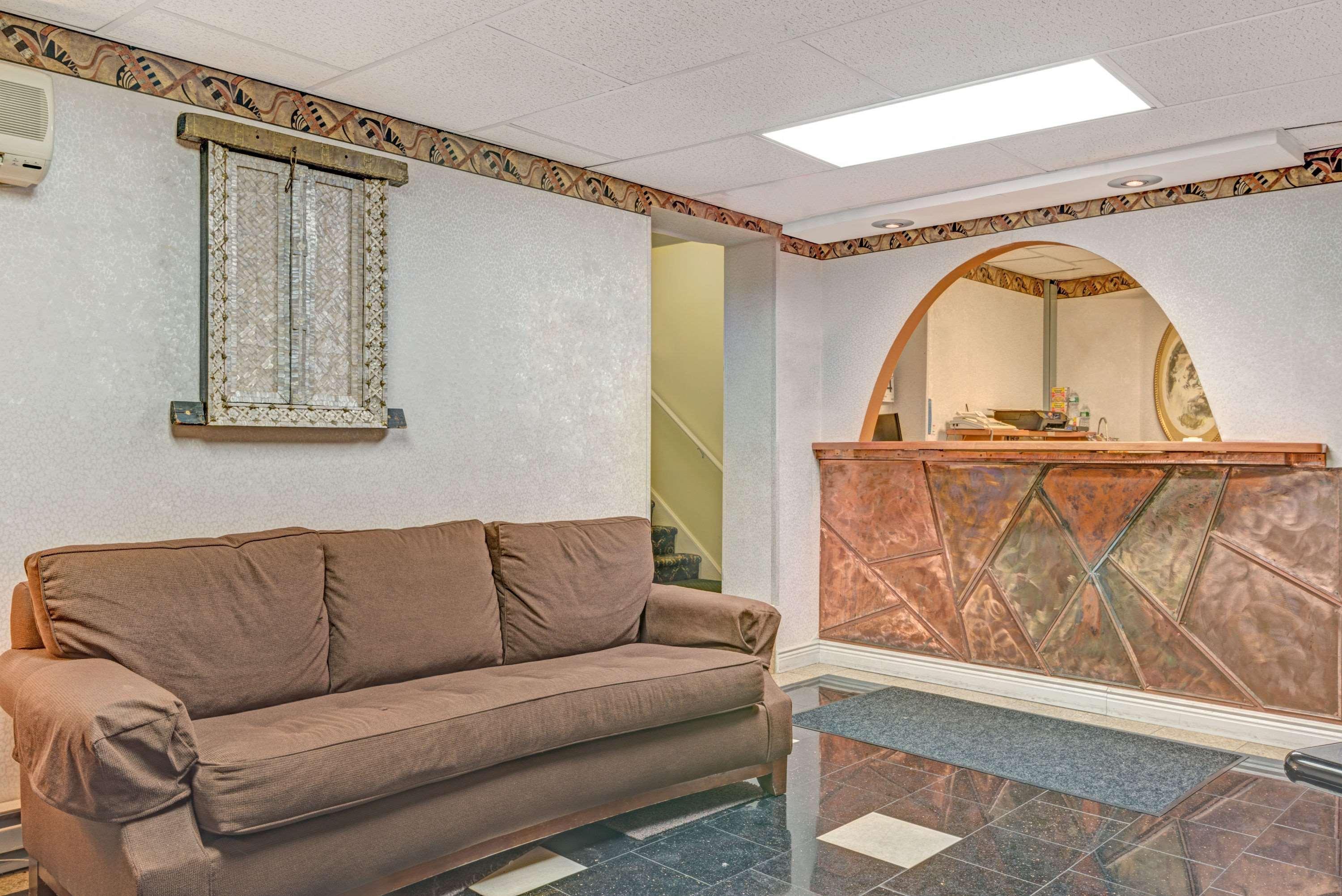 Days Inn By Wyndham Ridgefield Εξωτερικό φωτογραφία